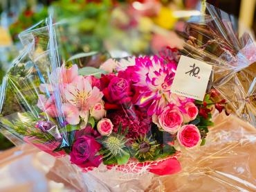 ご退職祝い　アレンジメント｜「彩季舎」　（群馬県高崎市の花キューピット加盟店 花屋）のブログ