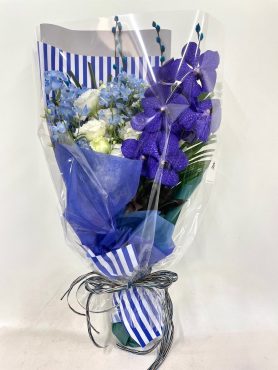 青い花束｜「彩季舎」　（群馬県高崎市の花キューピット加盟店 花屋）のブログ