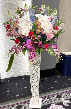 祝賀会へスタンド花｜「彩季舎」　（群馬県高崎市の花キューピット加盟店 花屋）のブログ