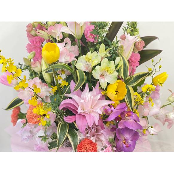 開店・開業祝いのアレンジメント　パステル系